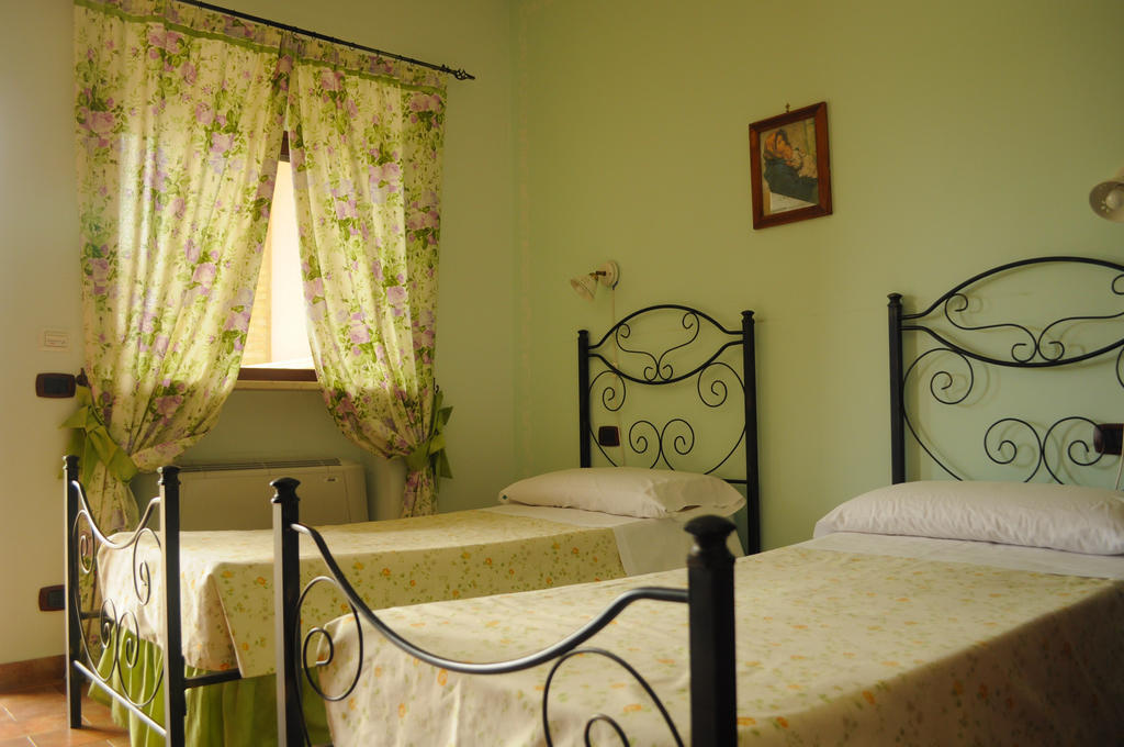 Tenuta Bellaprima Caltagirone Niscemi Oda fotoğraf